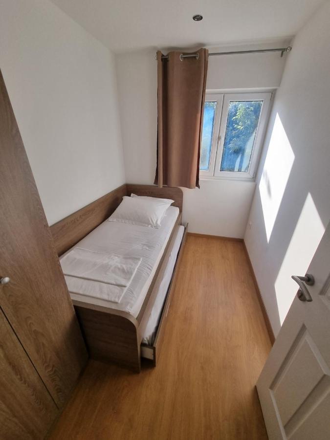 Apartment Furulund マカルスカ エクステリア 写真